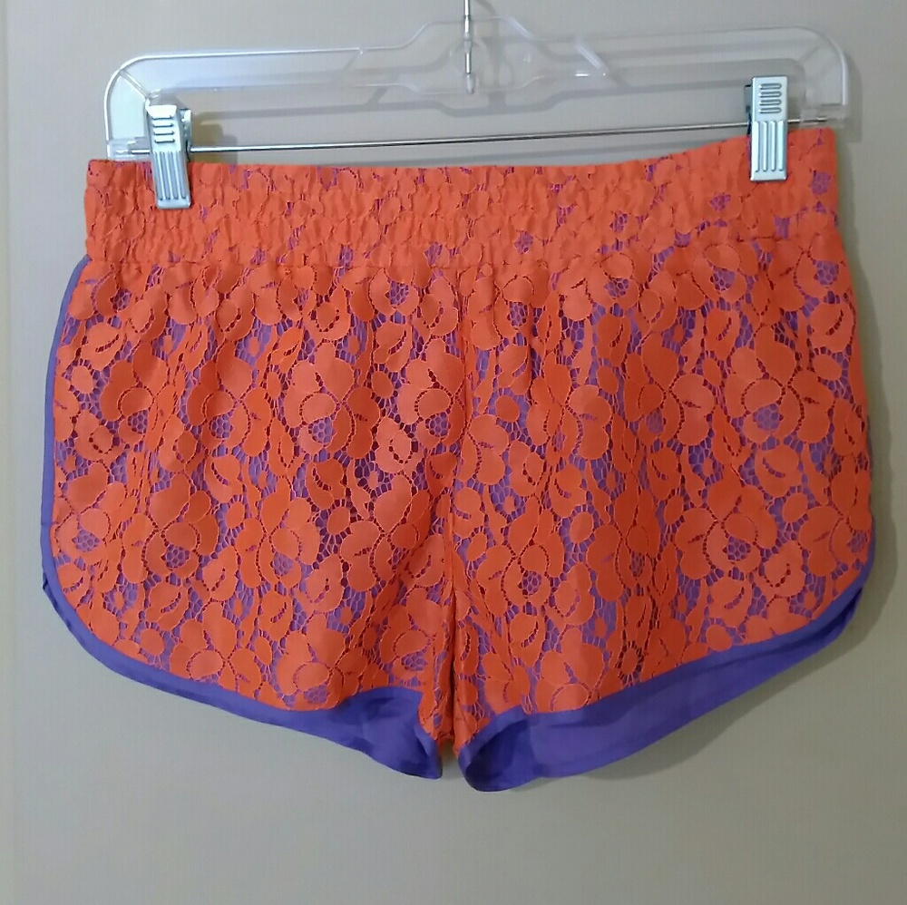 Vera Wang Shorts (Floral Lace Purple Orange M) NEW